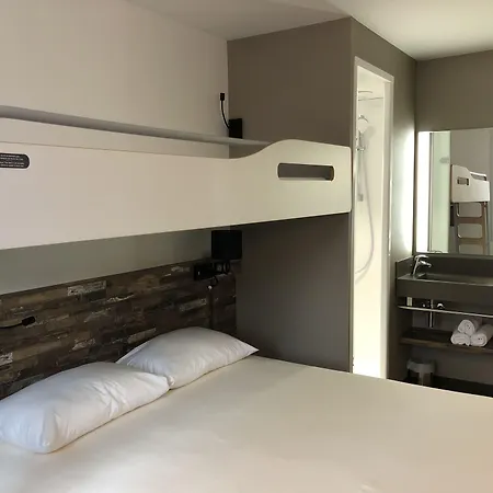 酒店 Ibis Budget Annecy Sud-poisy 2*