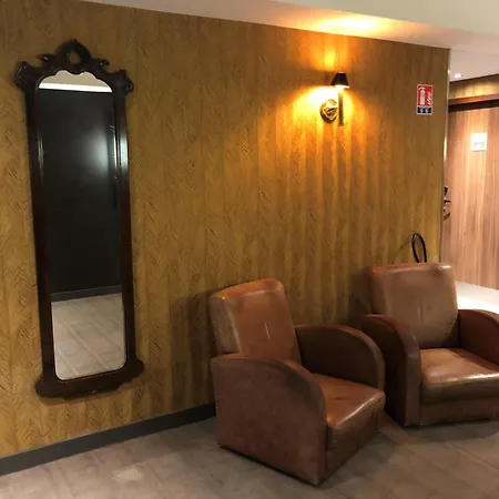 酒店 Ibis Budget Annecy Sud-poisy 2*